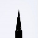 Eye liner noir